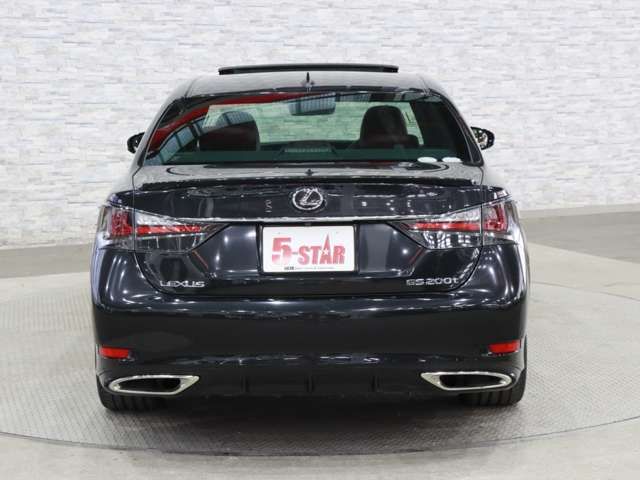 TOYOTA LEXUS GS200t 2016