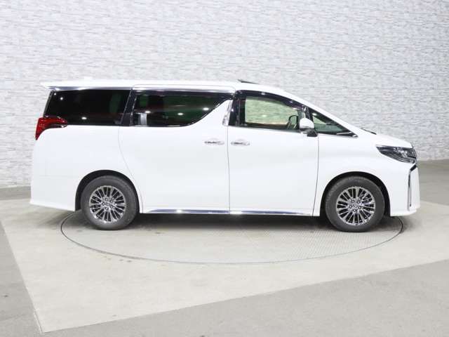 TOYOTA ALPHARD 4WD 2019