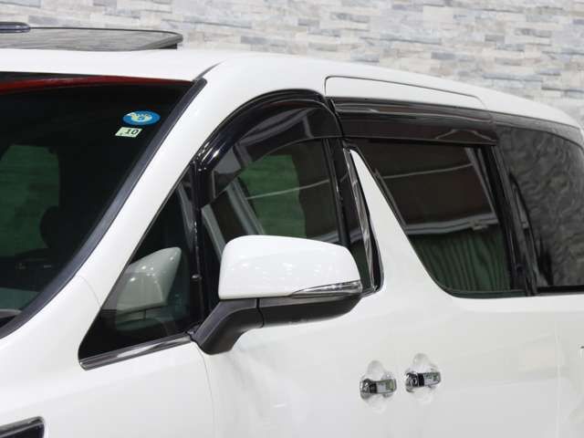 TOYOTA ALPHARD 4WD 2019