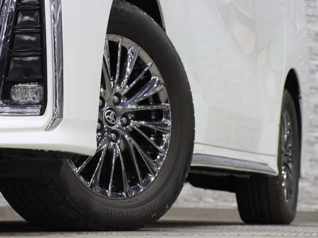 TOYOTA ALPHARD 4WD 2019