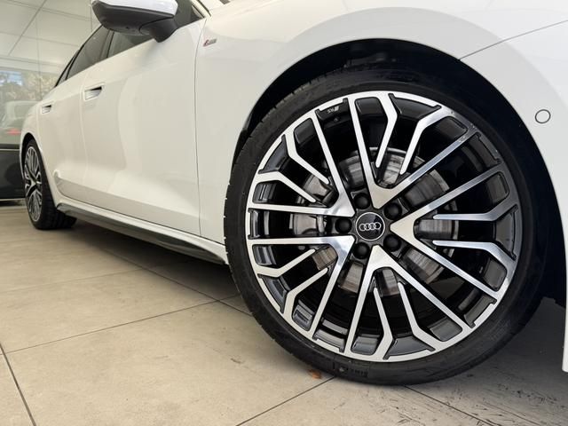 AUDI AUDI A5 Sedan 2025