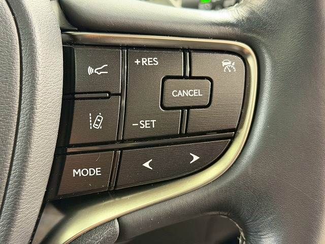 TOYOTA LEXUS ES300h 2019