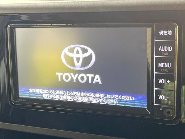 TOYOTA ROOMY 2022