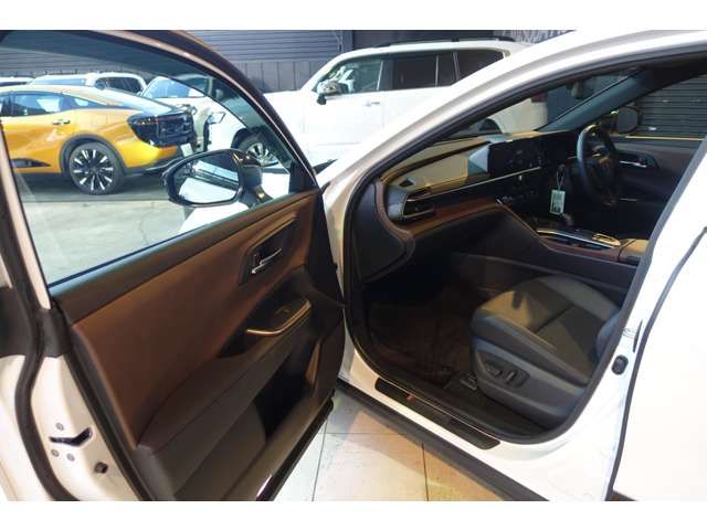 TOYOTA CROWN CROSSOVER 2023