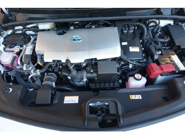 TOYOTA PRIUS PHV 2021