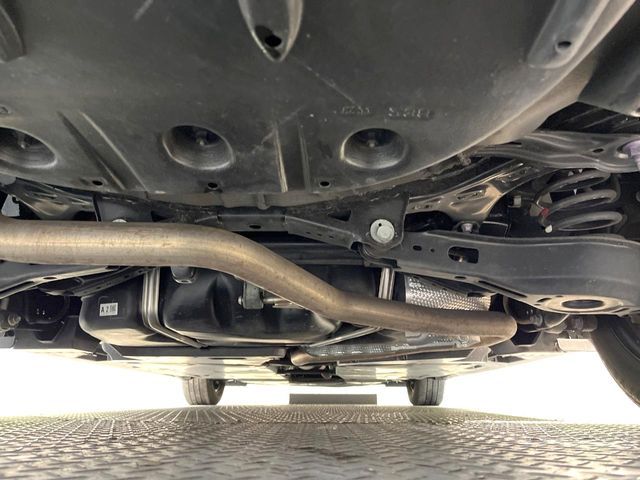 TOYOTA CAMRY HYBRID 2021