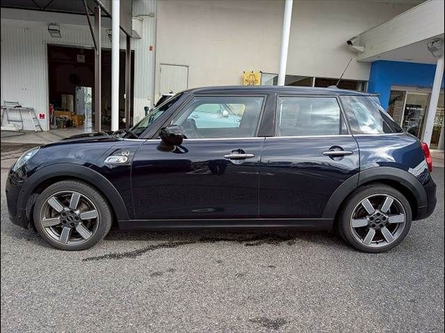 BMW MINI COOPER SD 5DOOR 2020