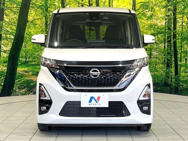 NISSAN ROOX 2021