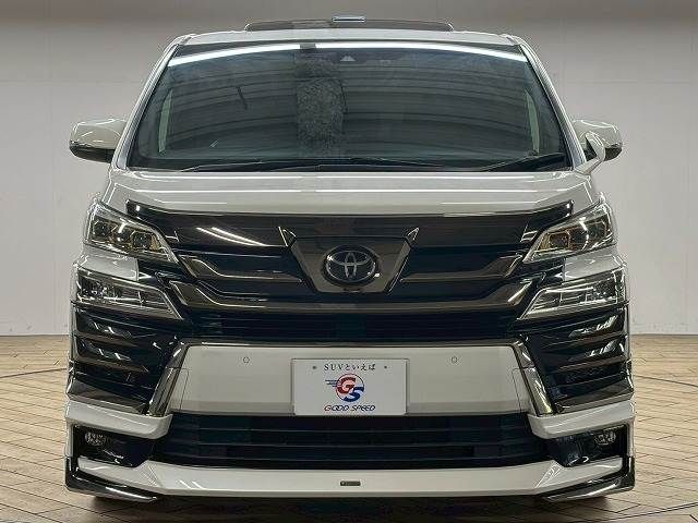 TOYOTA VELLFIRE 2020
