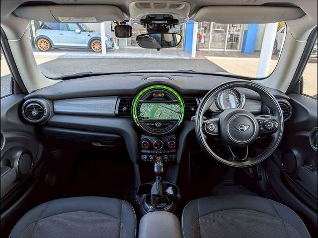 BMW MINI COOPER D 2019