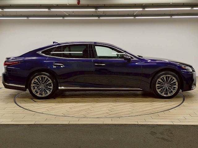 TOYOTA LEXUS LS500 2018