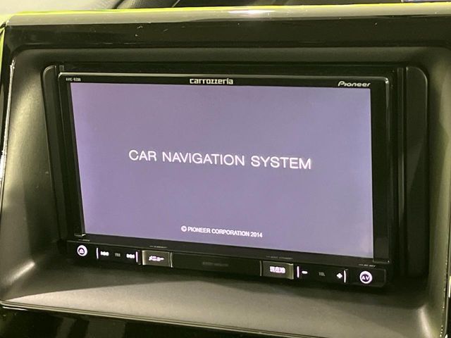 TOYOTA NOAH 4WD 2014