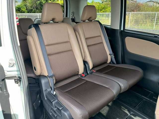 NISSAN SERENA  WG 2018