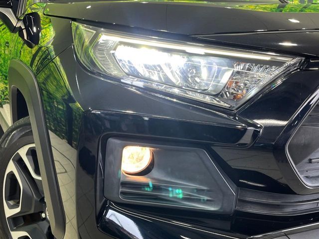 TOYOTA RAV4 4WD 2020