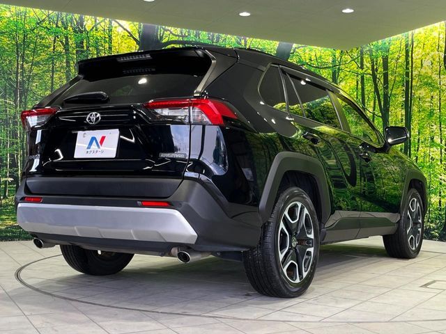 TOYOTA RAV4 4WD 2020