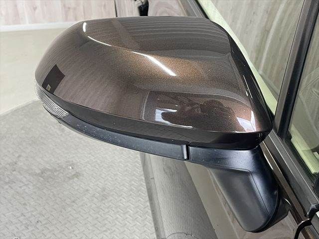 TOYOTA SIENTA HYBRID 2017