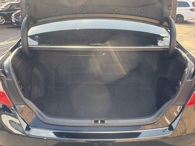 TOYOTA CAMRY HYBRID 2013