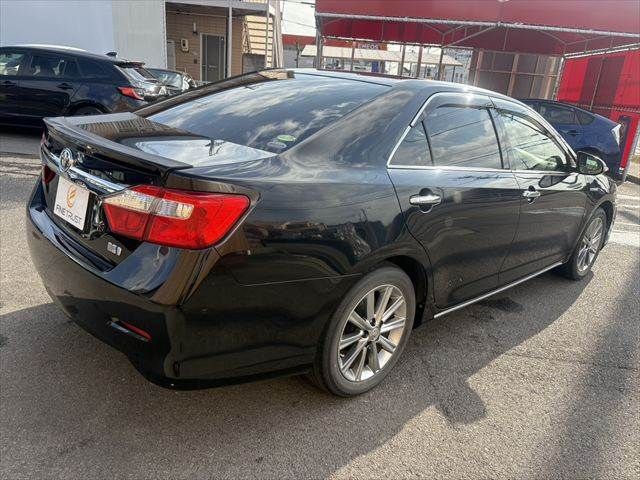 TOYOTA CAMRY HYBRID 2013