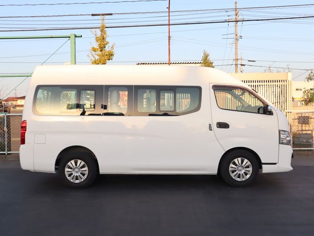 NISSAN NV350 CARAVAN 2019