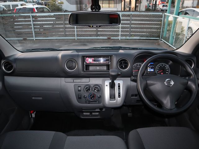 NISSAN NV350 CARAVAN 2019