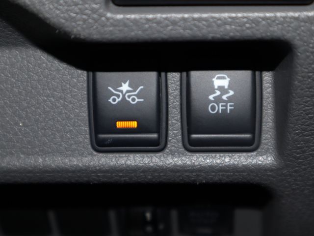 NISSAN NV350 CARAVAN 2019