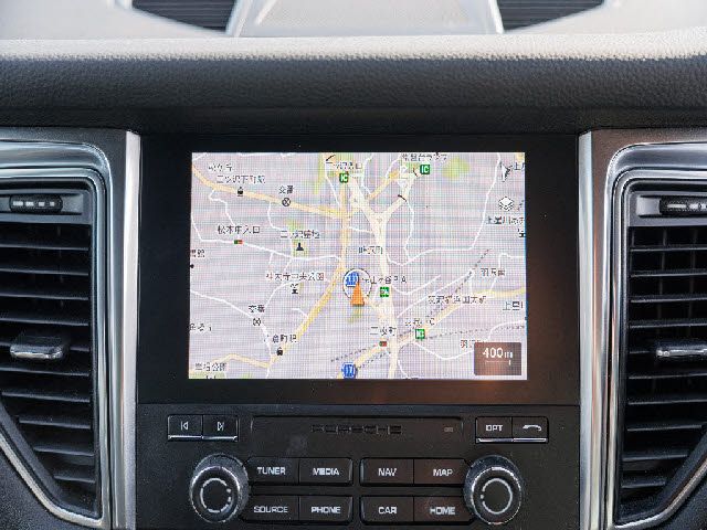 PORSCHE PORSCHE Macan 2018