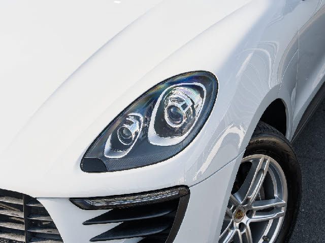 PORSCHE PORSCHE Macan 2018