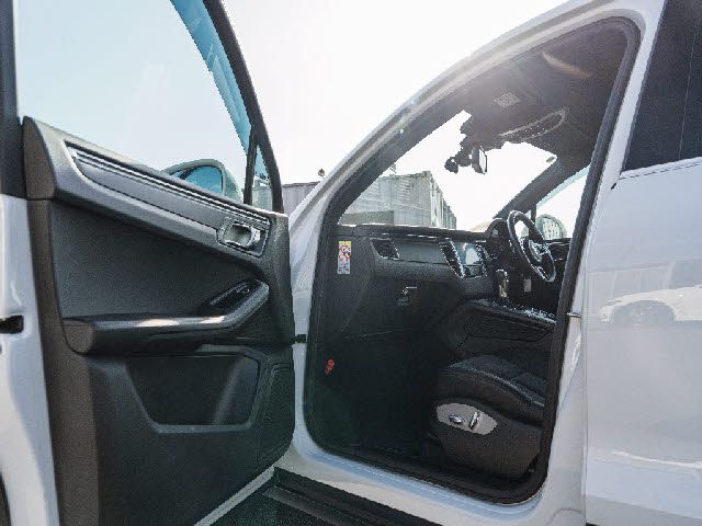 PORSCHE PORSCHE Macan 2018