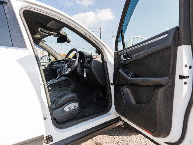 PORSCHE PORSCHE Macan 2018