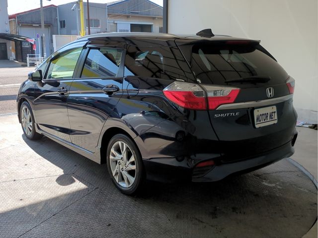 HONDA SHUTTLE HYBRID 2017