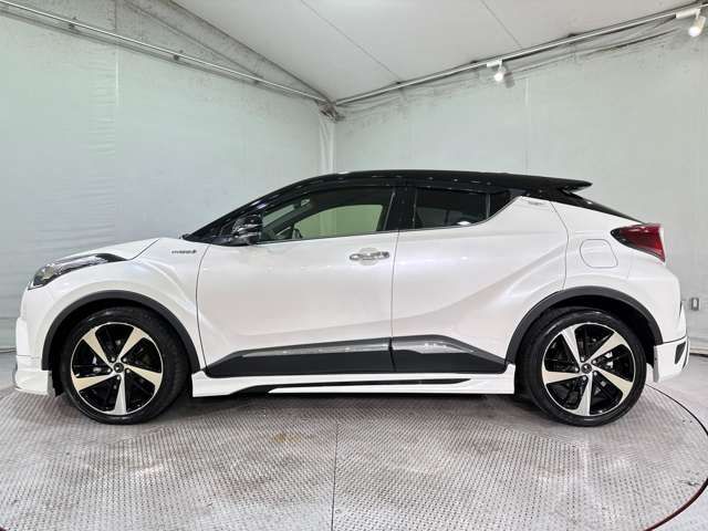 TOYOTA C-HR 2019