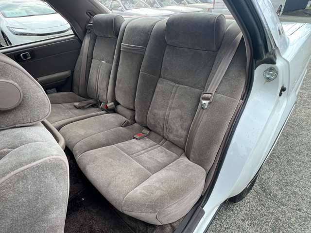 TOYOTA CROWN hardtop 1990