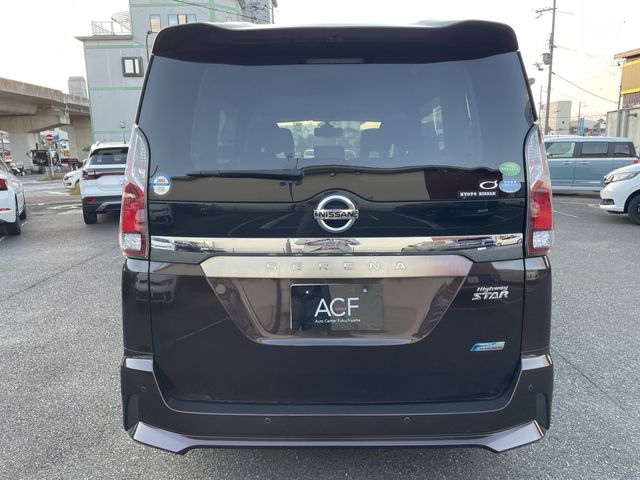 NISSAN SERENA  S-HYBRID 2017