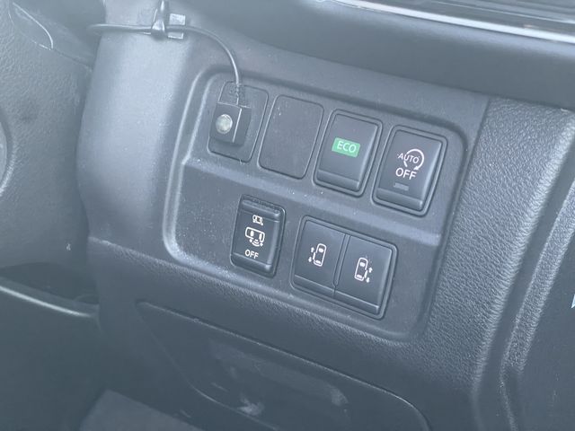 NISSAN SERENA  S-HYBRID 2017