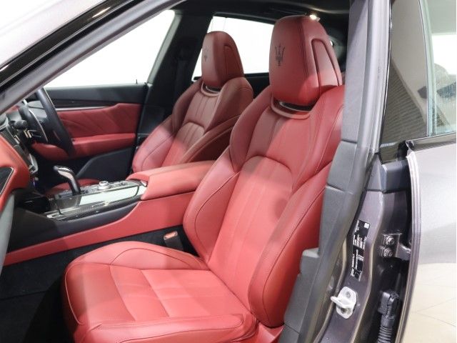 MASERATI MASERATI Levante 2022