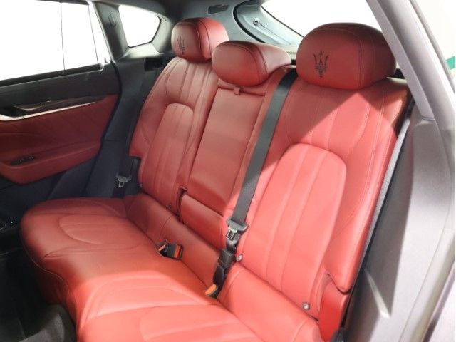 MASERATI MASERATI Levante 2022