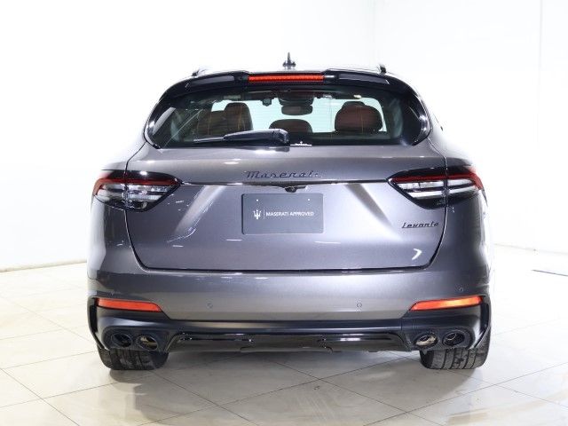 MASERATI MASERATI Levante 2022