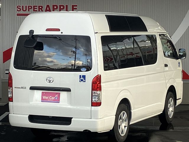 TOYOTA REGIUSACE van 4WD 2019