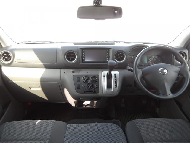 NISSAN NV350 CARAVAN 1.2t 2019