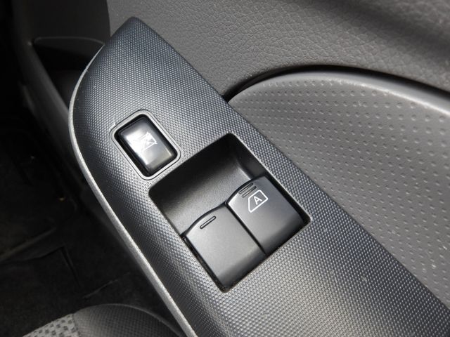 NISSAN NV350 CARAVAN 1.2t 2019