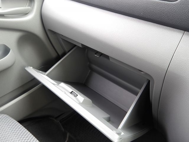 NISSAN NV350 CARAVAN 1.2t 2019