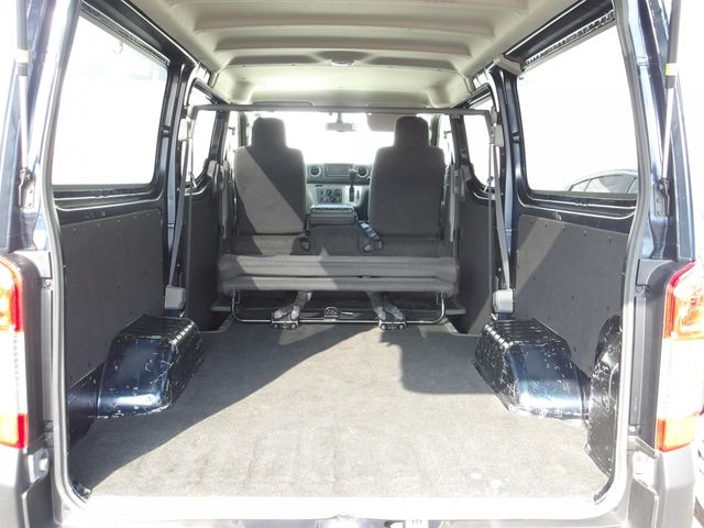 NISSAN NV350 CARAVAN 1.2t 2019