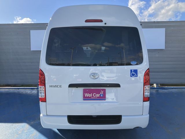 TOYOTA HIACE van 4WD 2019