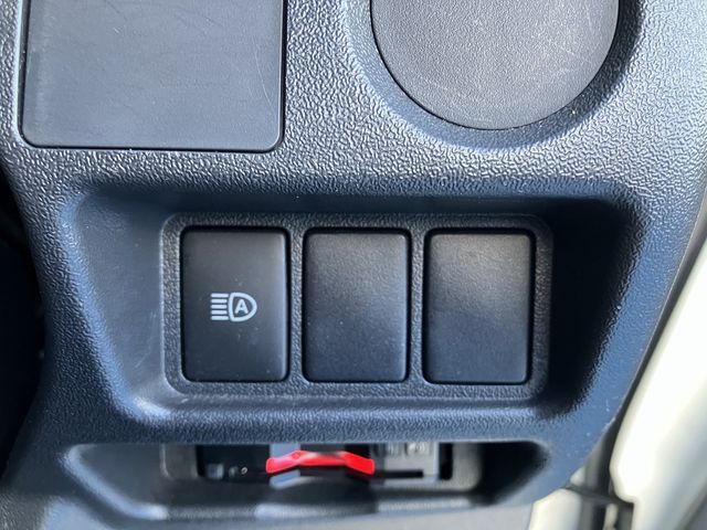 TOYOTA HIACE van 4WD 2019