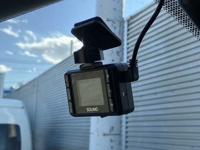 TOYOTA HIACE van 4WD 2019