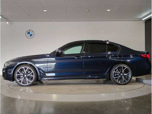 BMW BMW 5series sedan 2021