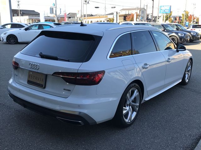 AUDI AUDI A4 AVANT 2021