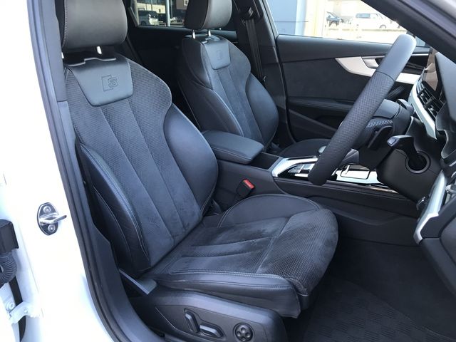 AUDI AUDI A4 AVANT 2021