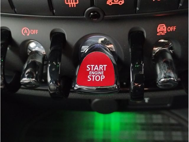 BMW MINI COOPER CLUBMAN 2023