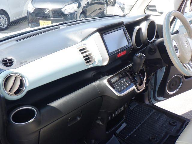 HONDA N BOX SLASH 2018